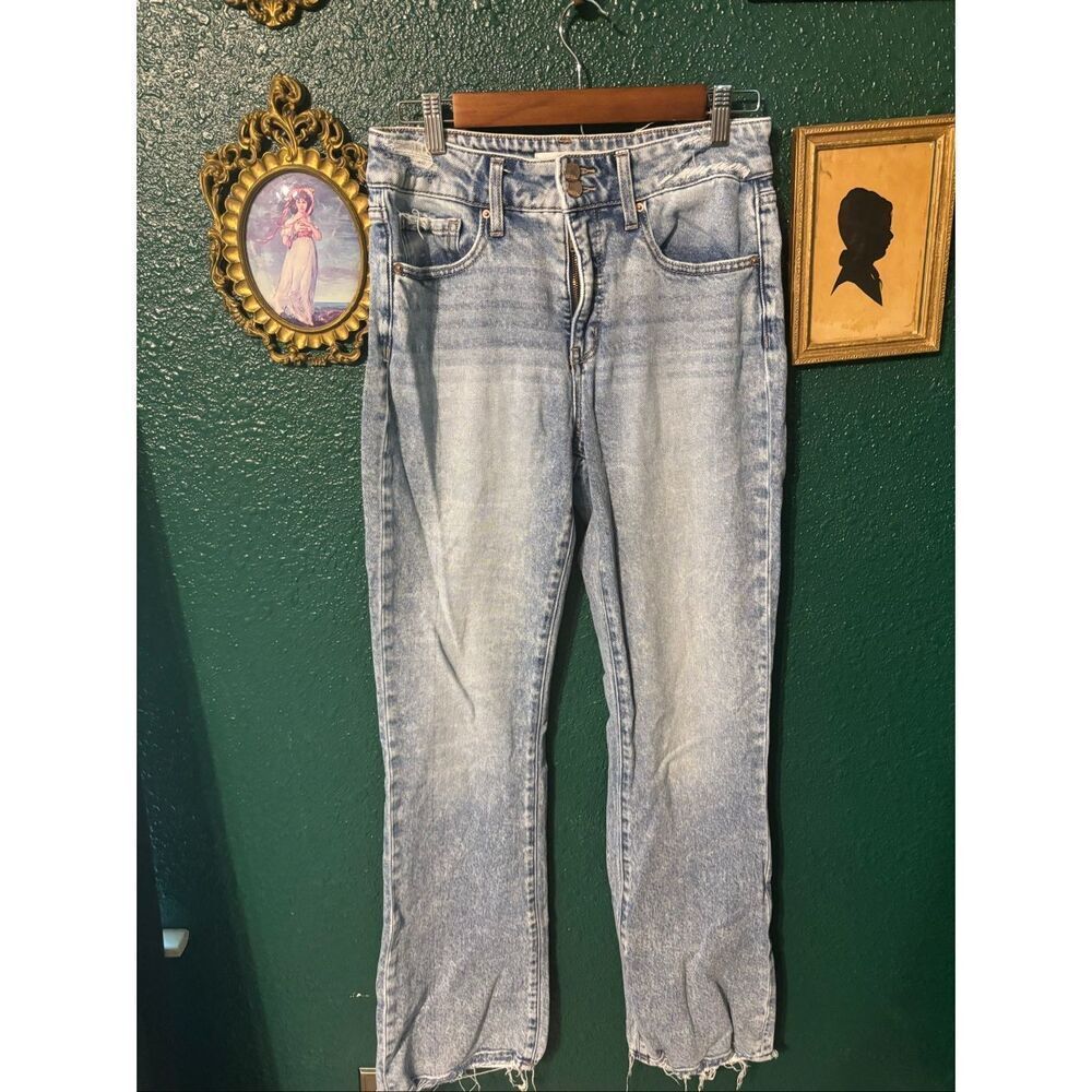 BKE Billie Slim Fit High Rise Bootcut Leg Light Jeans Sz 28